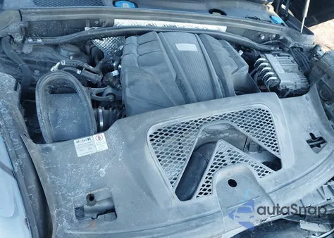 2019 Porsche Macan S z USA, uszkodzony, nr VIN WP1AB2A50KLB30171